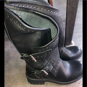 Musse & Cloud boots, size 6, great condition